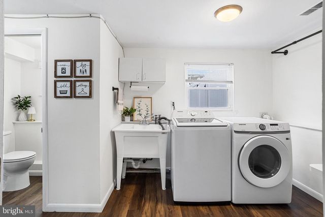 400 HARRISON AVE, West Berlin, NJ 08091