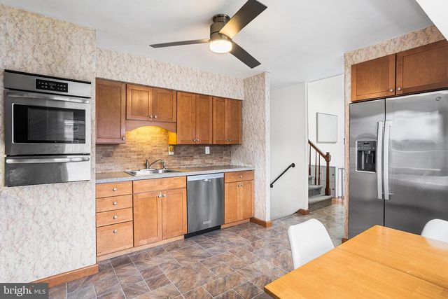 400 HARRISON AVE, West Berlin, NJ 08091