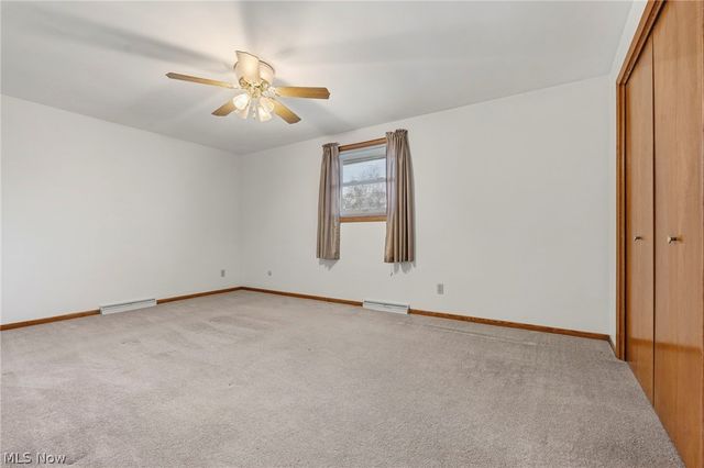 2425 Orchid Street NW, North Canton, OH 44720