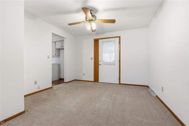 2425 Orchid Street NW, North Canton, OH 44720