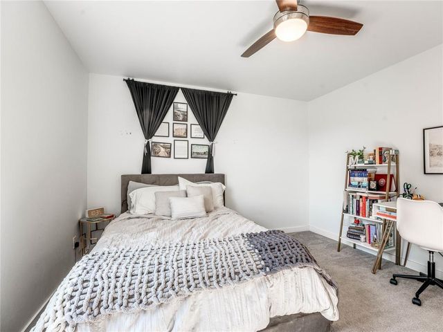 915 N Douglas Boulevard, Guthrie, OK 73044