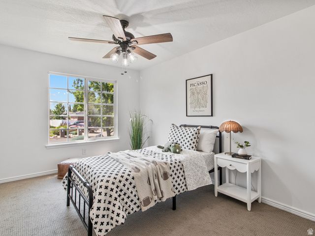356 W SUNSET CIR, Centerville, UT 84014