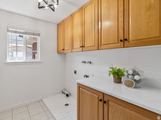 356 W SUNSET CIR, Centerville, UT 84014