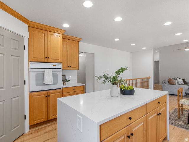 356 W SUNSET CIR, Centerville, UT 84014