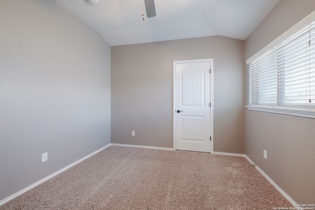 213 Stoeger Dr, New Braunfels, TX 78130