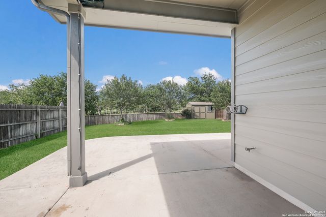 213 Stoeger Dr, New Braunfels, TX 78130