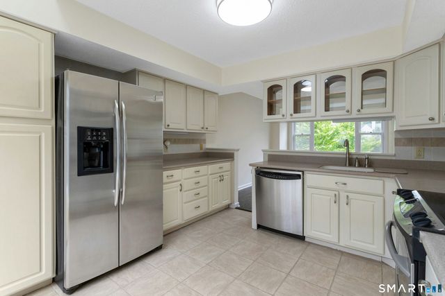 70 Wilton Crest 70, Wilton, CT 06897