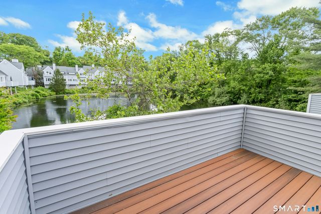 70 Wilton Crest 70, Wilton, CT 06897