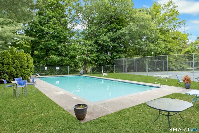 70 Wilton Crest 70, Wilton, CT 06897