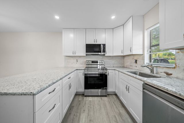 9380 SW 61st Way B, Boca Raton, FL 33428