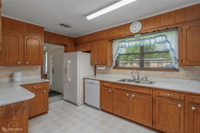 1919 Camille Street, Bossier City, LA 71112