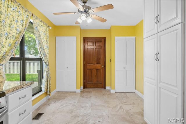 1029 Heatherwood Drive, O'fallon, IL 62269