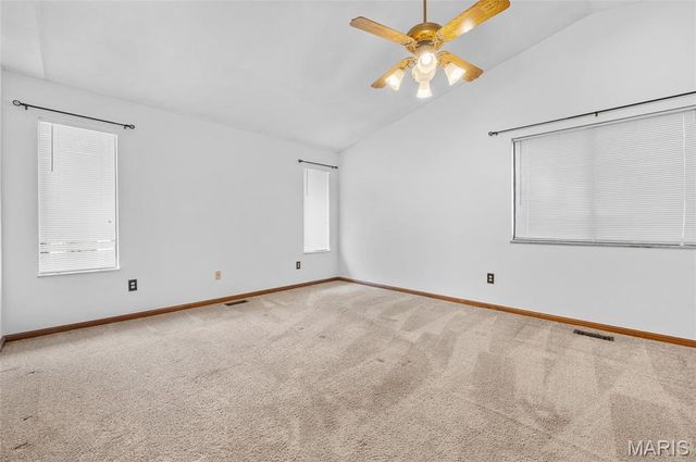 1029 Heatherwood Drive, O'fallon, IL 62269