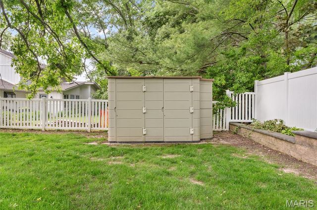 1029 Heatherwood Drive, O'fallon, IL 62269