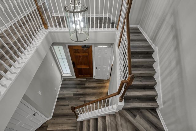 23 Alderon Woods Place, Spring, TX 77382
