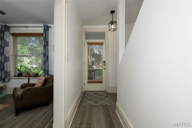 4036 Shaw Boulevard, St Louis, MO 63110