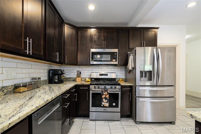4036 Shaw Boulevard, St Louis, MO 63110