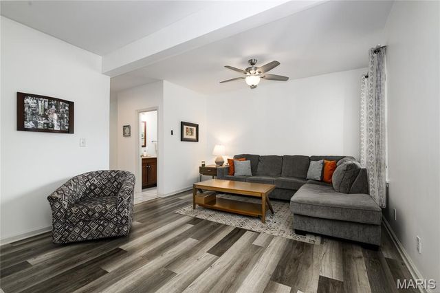 4036 Shaw Boulevard, St Louis, MO 63110