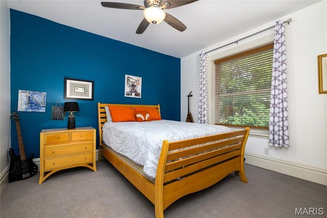 4036 Shaw Boulevard, St Louis, MO 63110