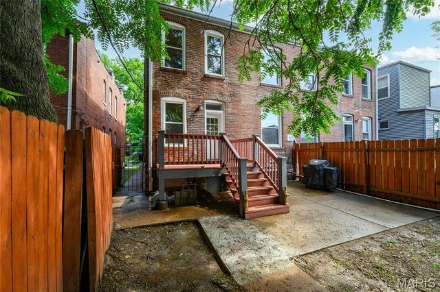 4036 Shaw Boulevard, St Louis, MO 63110