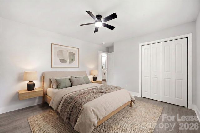 553 Derrydowne Drive, Charlotte, NC 28213