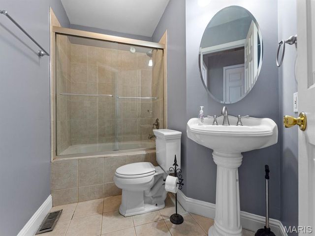 1714 Tucker Avenue D, St Louis, MO 63104