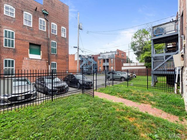 1714 Tucker Avenue D, St Louis, MO 63104