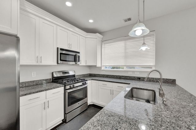 2333 S LONG DR, Saratoga Springs, UT 84045