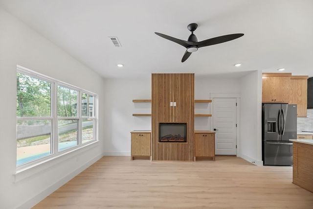 85 Rountree Drive, Bella Vista, AR 72715