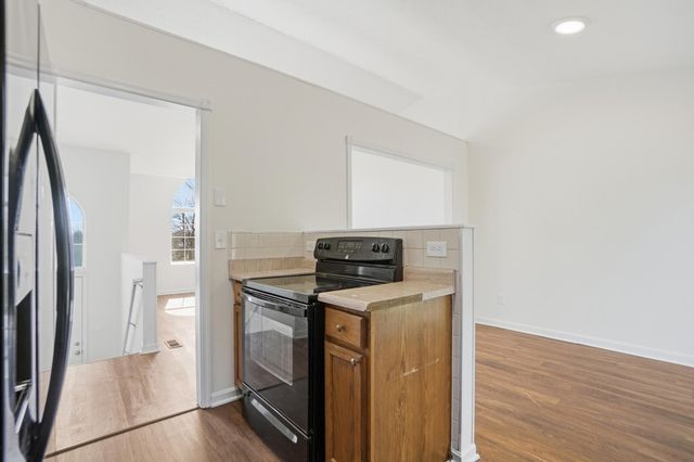 6 N Cottonwood Court, Alexandria, KY 41001