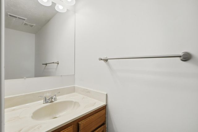 6 N Cottonwood Court, Alexandria, KY 41001