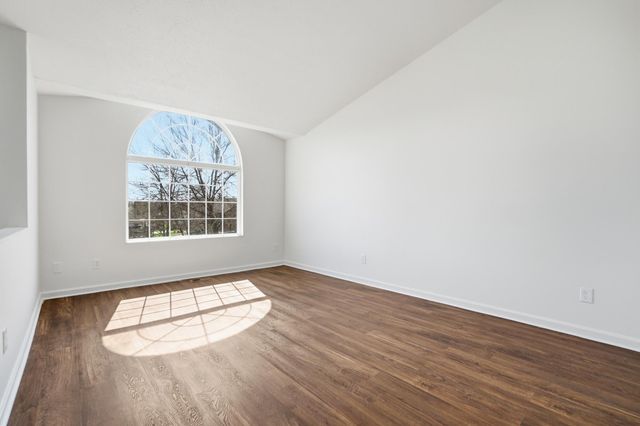 6 N Cottonwood Court, Alexandria, KY 41001