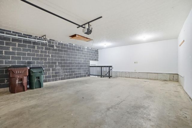 6 N Cottonwood Court, Alexandria, KY 41001