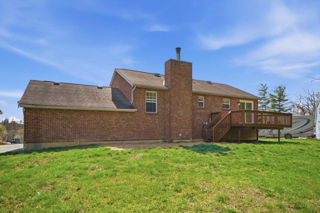 6 N Cottonwood Court, Alexandria, KY 41001