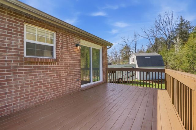 6 N Cottonwood Court, Alexandria, KY 41001