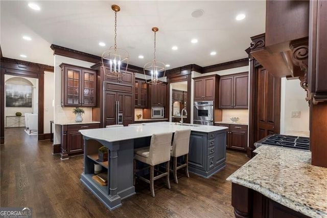 989 Middle Fork Trail, Suwanee, GA 30024