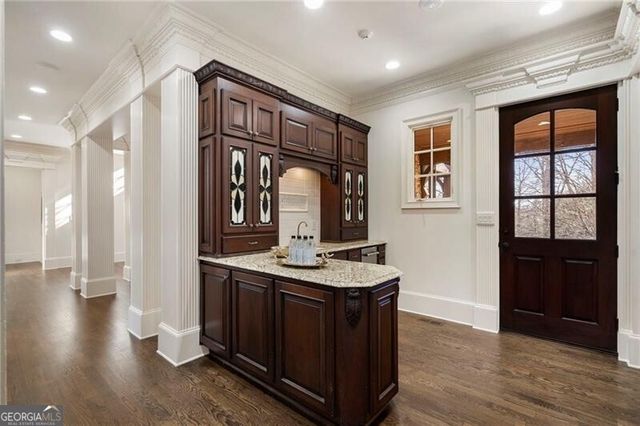 989 Middle Fork Trail, Suwanee, GA 30024