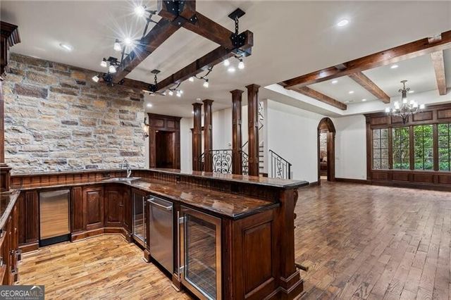 989 Middle Fork Trail, Suwanee, GA 30024