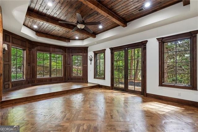 989 Middle Fork Trail, Suwanee, GA 30024