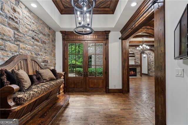 989 Middle Fork Trail, Suwanee, GA 30024