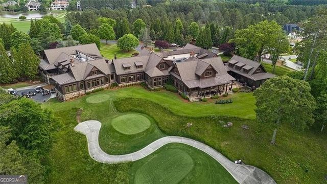 989 Middle Fork Trail, Suwanee, GA 30024
