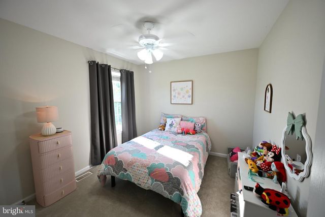 25 ABRAMS DR, Florence, NJ 08518