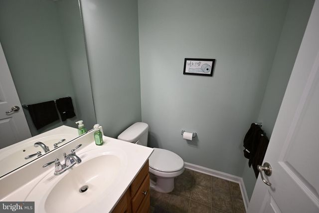 25 ABRAMS DR, Florence, NJ 08518