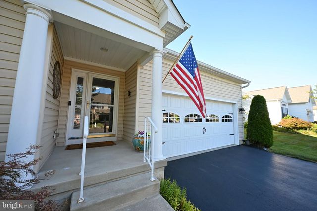 25 ABRAMS DR, Florence, NJ 08518