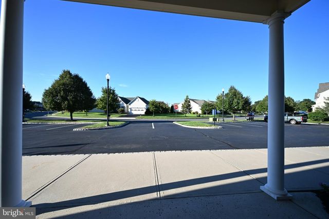 25 ABRAMS DR, Florence, NJ 08518