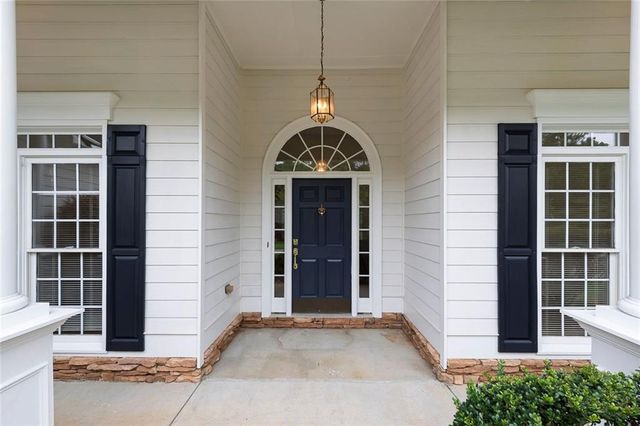 457 Crestview Drive, Dallas, GA 30157