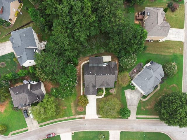 457 Crestview Drive, Dallas, GA 30157