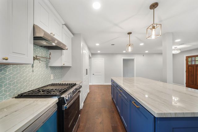 9313 Livernois Road, Houston, TX 77080