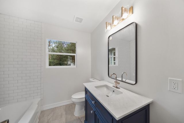 9313 Livernois Road, Houston, TX 77080