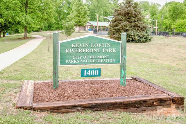 1204 E Catawba Street, Belmont, NC 28012